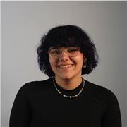 Profesora de dibujo para primaria y educación secundaria